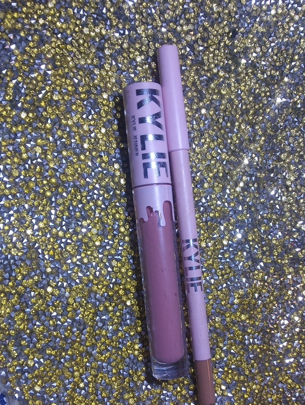 Kylie Cosmetics Matte Liquid Lipstick & Liner - Mauve Pink